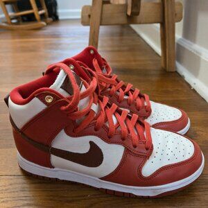 Nike Women's Dunk High Lxx Cinnabar shoes